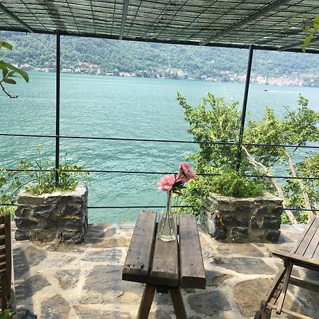 Castagna Holiday Home Nesso Ngoại thất bức ảnh